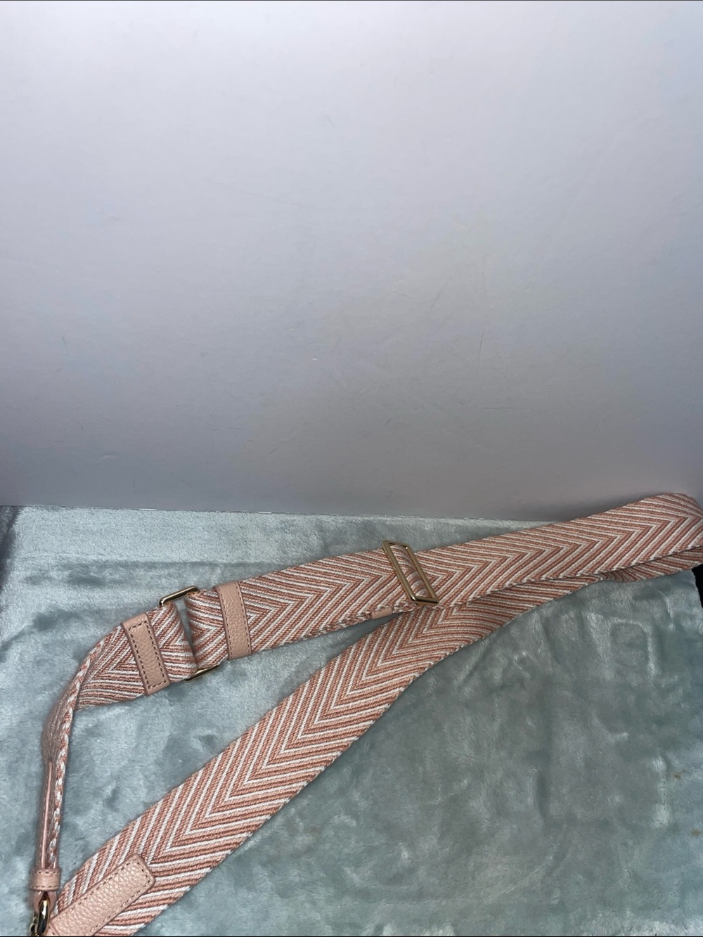 Marc Jacobs ‘The Groove’ Small Bucket Bag - Picture 7 of 16